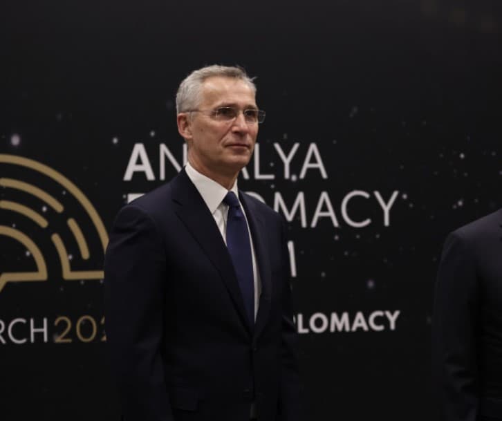 Jens Stoltenberg na forumu - Avaz