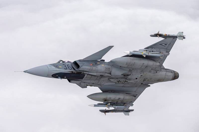 Mađarska digla borbene avione Gripen zbog neidentificirane letjelice iz Ukrajine
