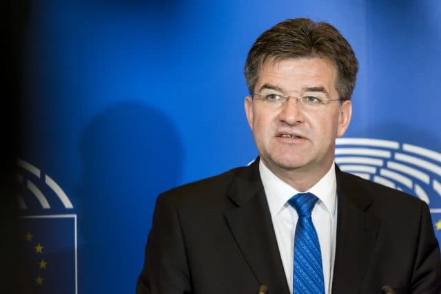 Lajčak za RSE: BiH u najvećoj krizi od Dejtona, Vučić i Kurti će se sastati kada se u nečemu slože