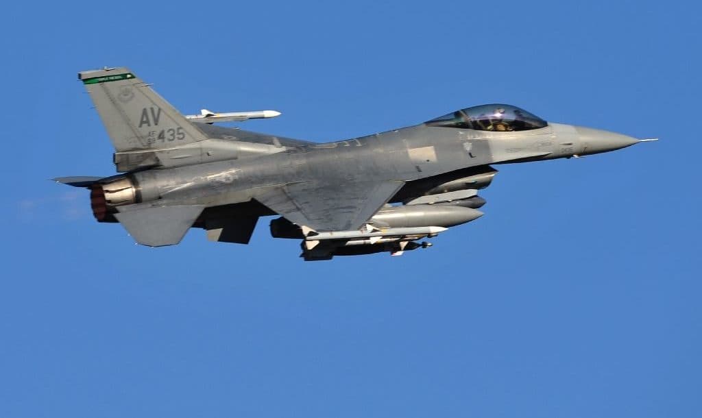 Vašington odobrio prodaju osam borbenih aviona F-16 Bugarskoj