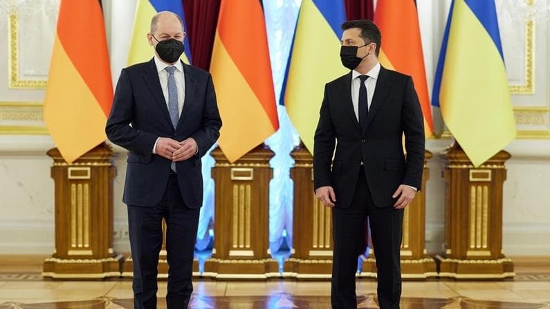 Razgovarali Zelenski i Šolc: Predsjednik Ukrajine tražio od Njemačke pomoć i podršku u istrazi ratnih zločina