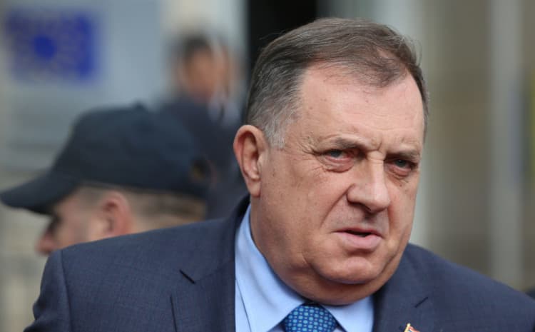 Dodik: Neću se povinovati pravilima stranih sila