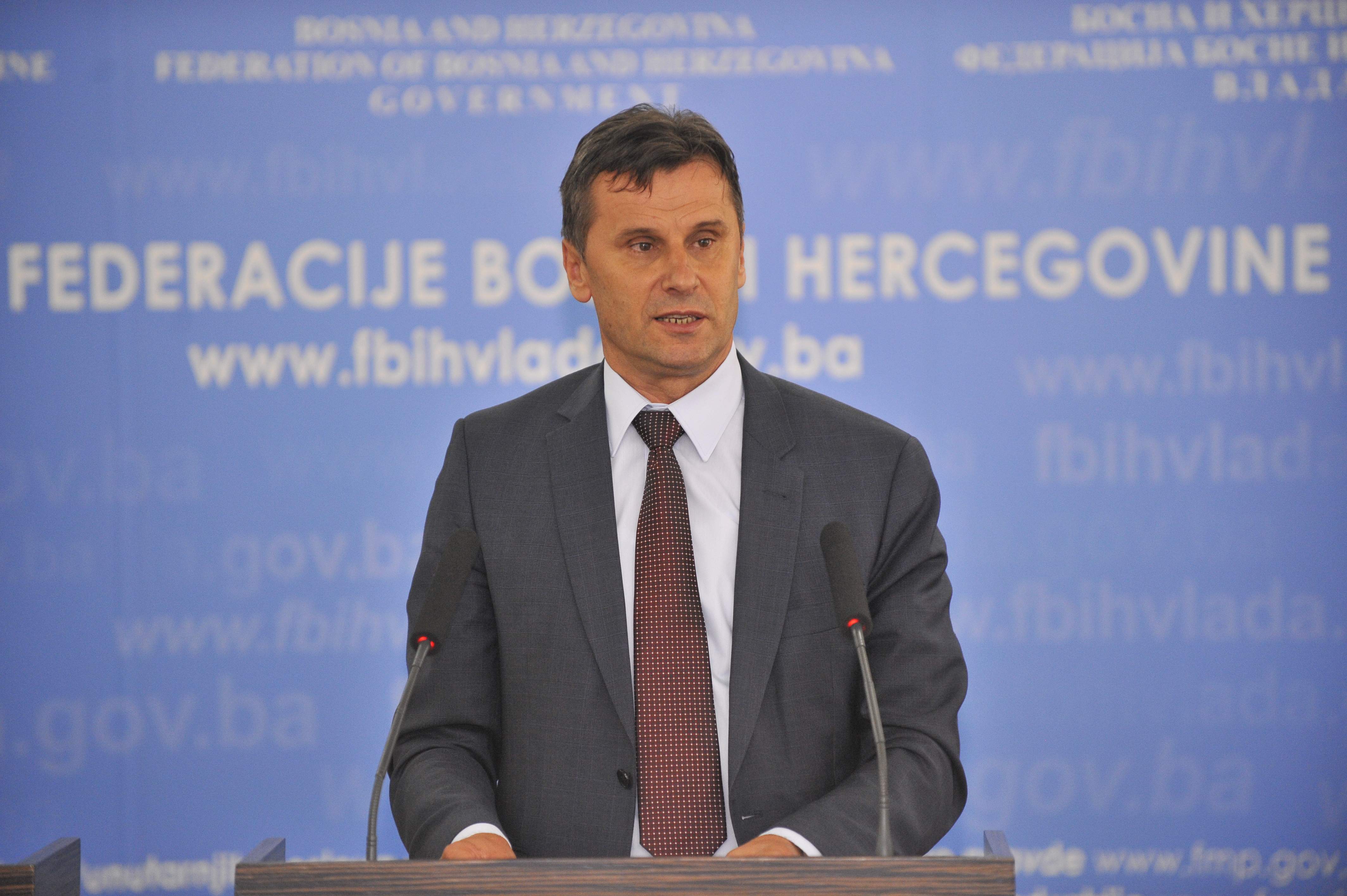 Novalić uputio čestitku povodom Uskrsa