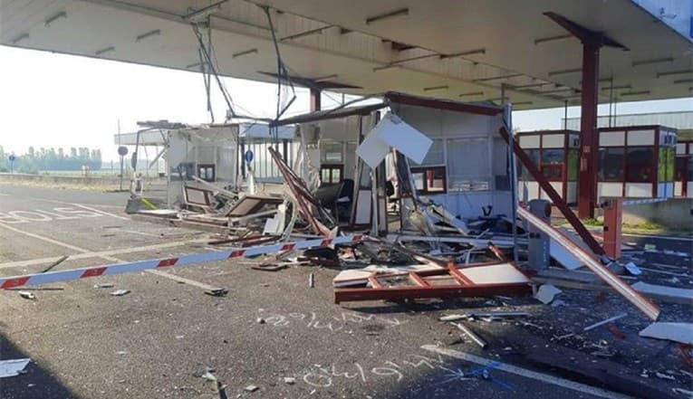 Kombijem se zaletio u kućice na granici RH i Mađarske: Povrijeđena tri policajca