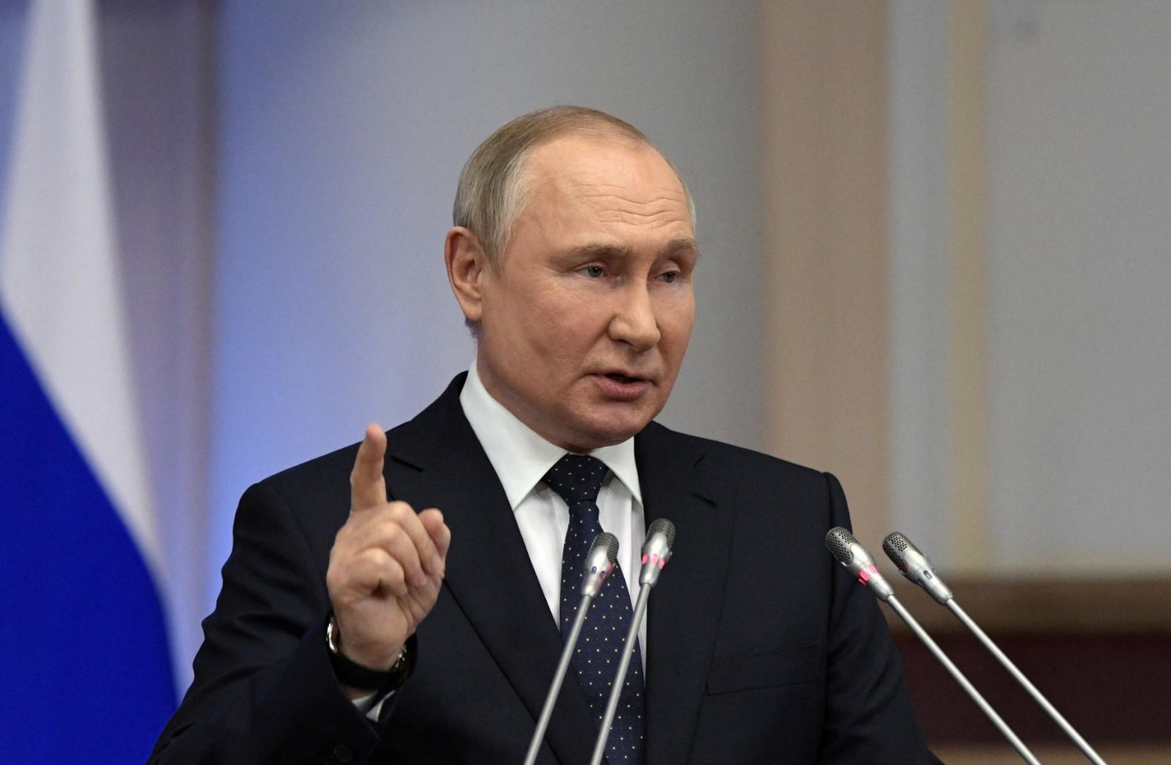 Putin poslao novu poruku: Kao i 1945. godine, pobjeda će biti naša