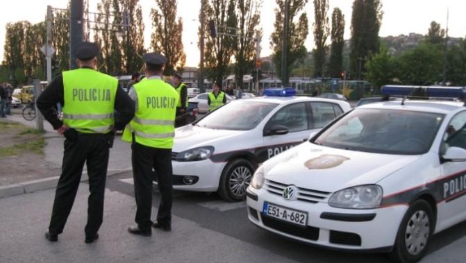 U Sarajevu uhapšene dvije osobe: Policija pronašla i oduzela drogu