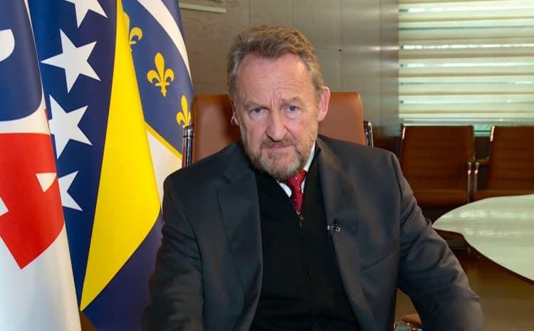 Izetbegović: HDZ je imao preambiciozne planove oko Izbornog zakona, Nevenka Tromp je tražila milion eura