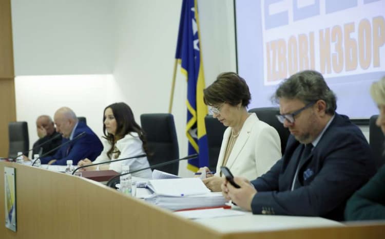CIK BiH: Političke stranke dužne su prikupljati potpise samo na obrascima koje im dodjelimo