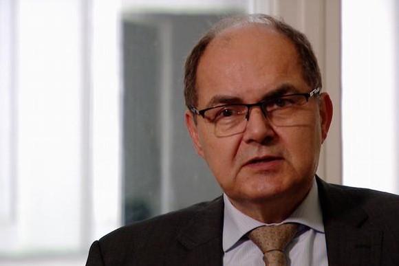 Šmit: Rusija bi mogla stvoriti krizna žarišta na Balkanu i destabilizovati BiH