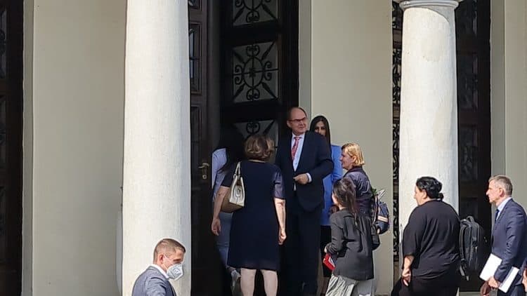 Šmit stigao u Banju Luku, sastaje se sa Stanivukovićem