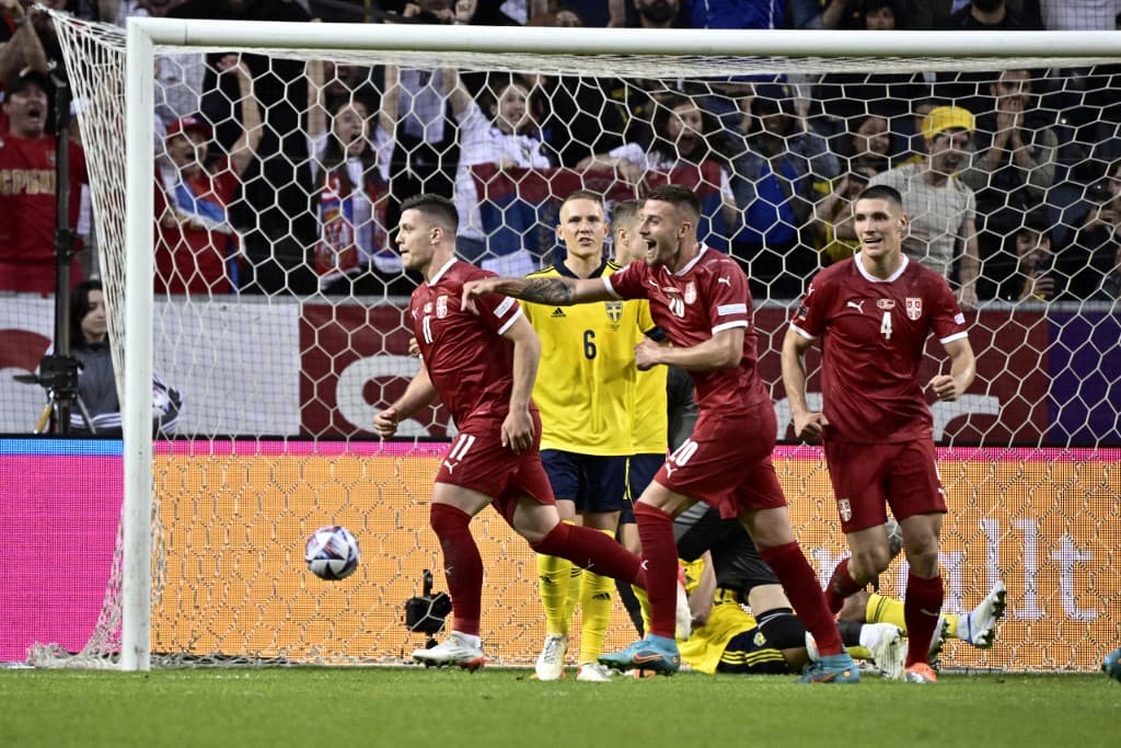 Jović donio pobjedu Srbiji, Španija slavila u Švicarskoj