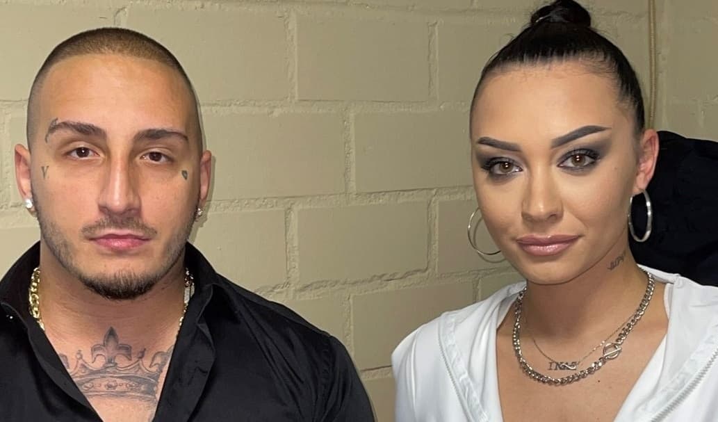 Pogledajte video: Pjevačica odbila da pjeva uživo duet s Vukom Mobom