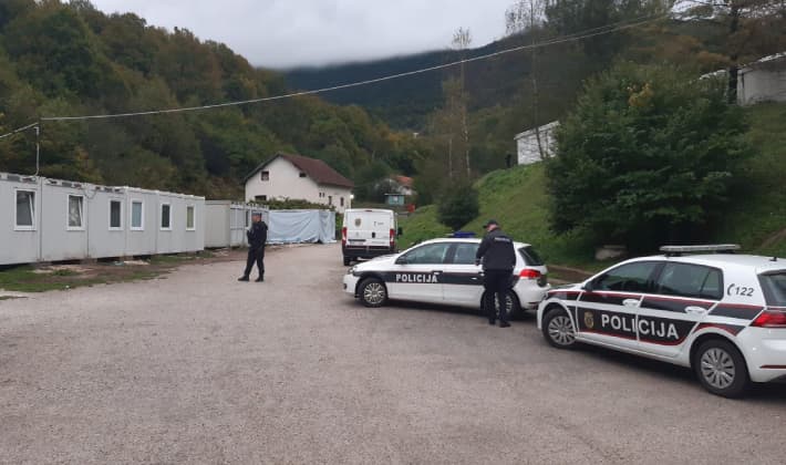 Migrant narušavao javni red i mir, policija ga odvela u Ušivak