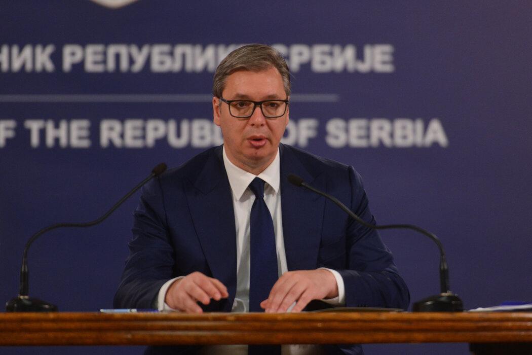 Vučić: Nadam se da će početi sa mirovnim pregovorima, inače odosmo svi