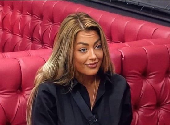 Sandra Rešić prije operacije: Buckasto lice, višak kilograma i loša šminka