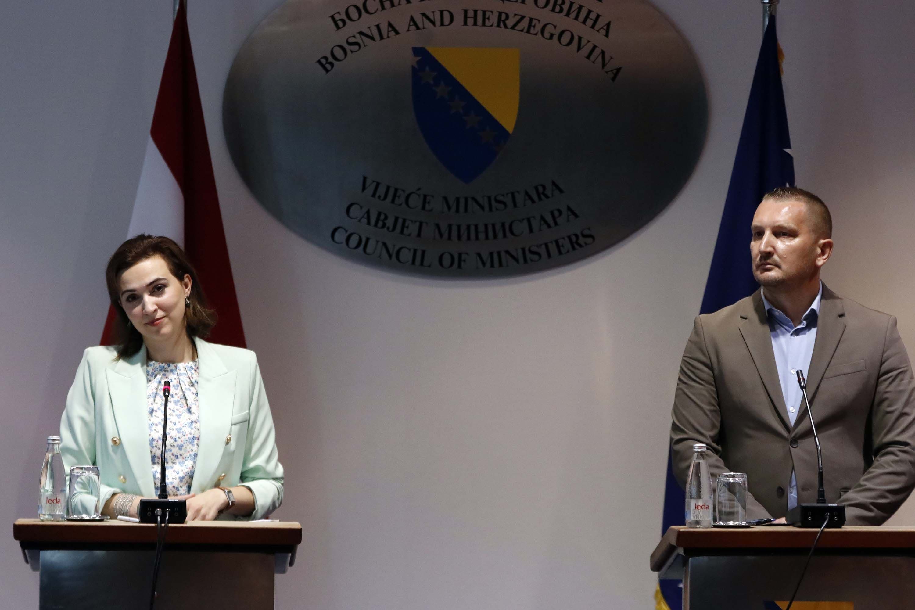Zadić nakon sastanka s Grubešom: Za Austriju je prioritet da BiH dobije istinsku perspektivu pristupanja EU