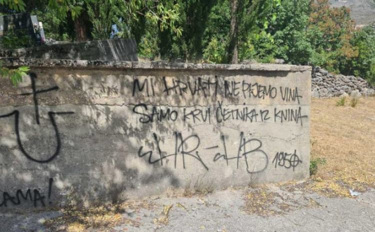 Ambasada SAD-a: Najoštrije osuđujemo vandalizam na pravoslavnom groblju u Mostaru