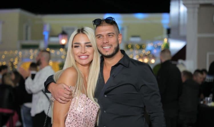 Aleksandra Nikolić i Dejan Dragojević objavili selfi iz spavaće sobe