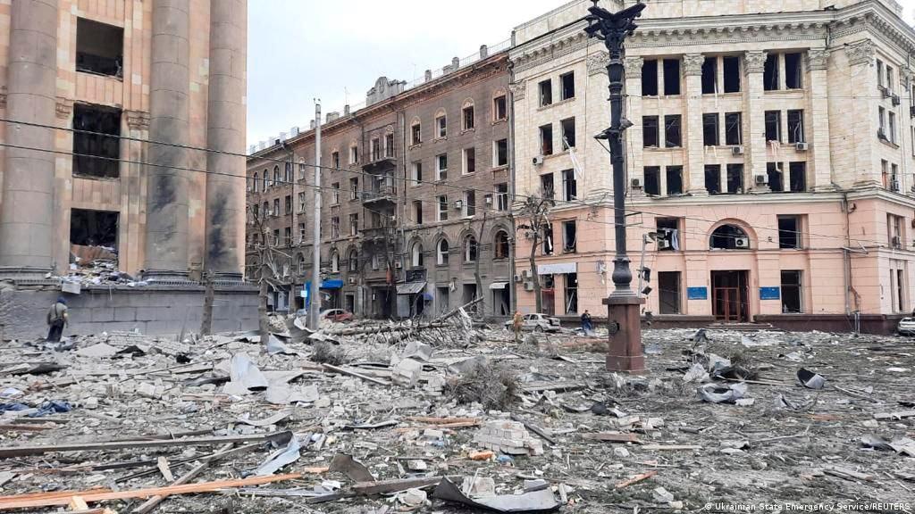 Rusi gađaju Harkiv, ubijena tri civila
