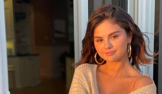 Selena Gomez - Avaz
