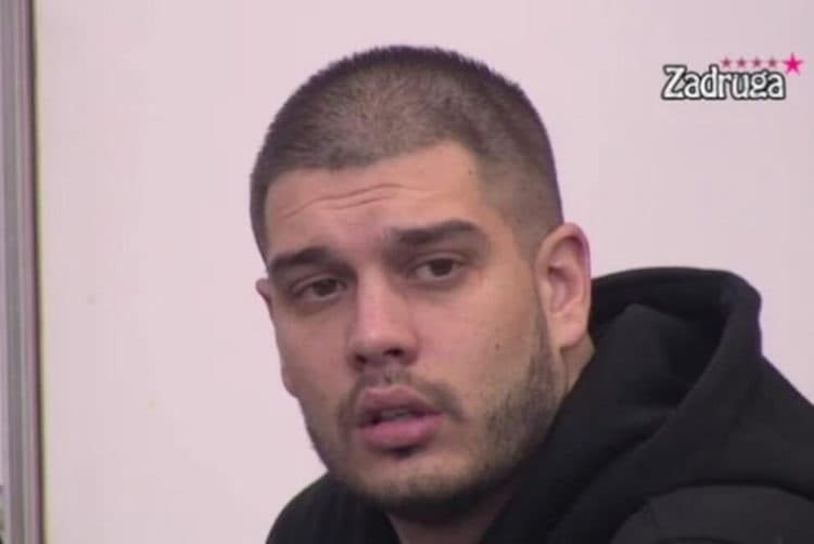 Idem kod popova i hodža da skinem magiju, činim sve što mogu da se spasim