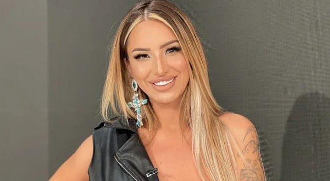 Aleksandra Nikolić izgleda kao druga žena