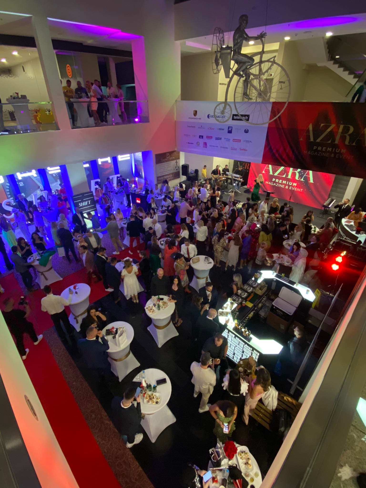 Nikolina Kovač zapalila atmosferu na "Azra Premium Eventu"