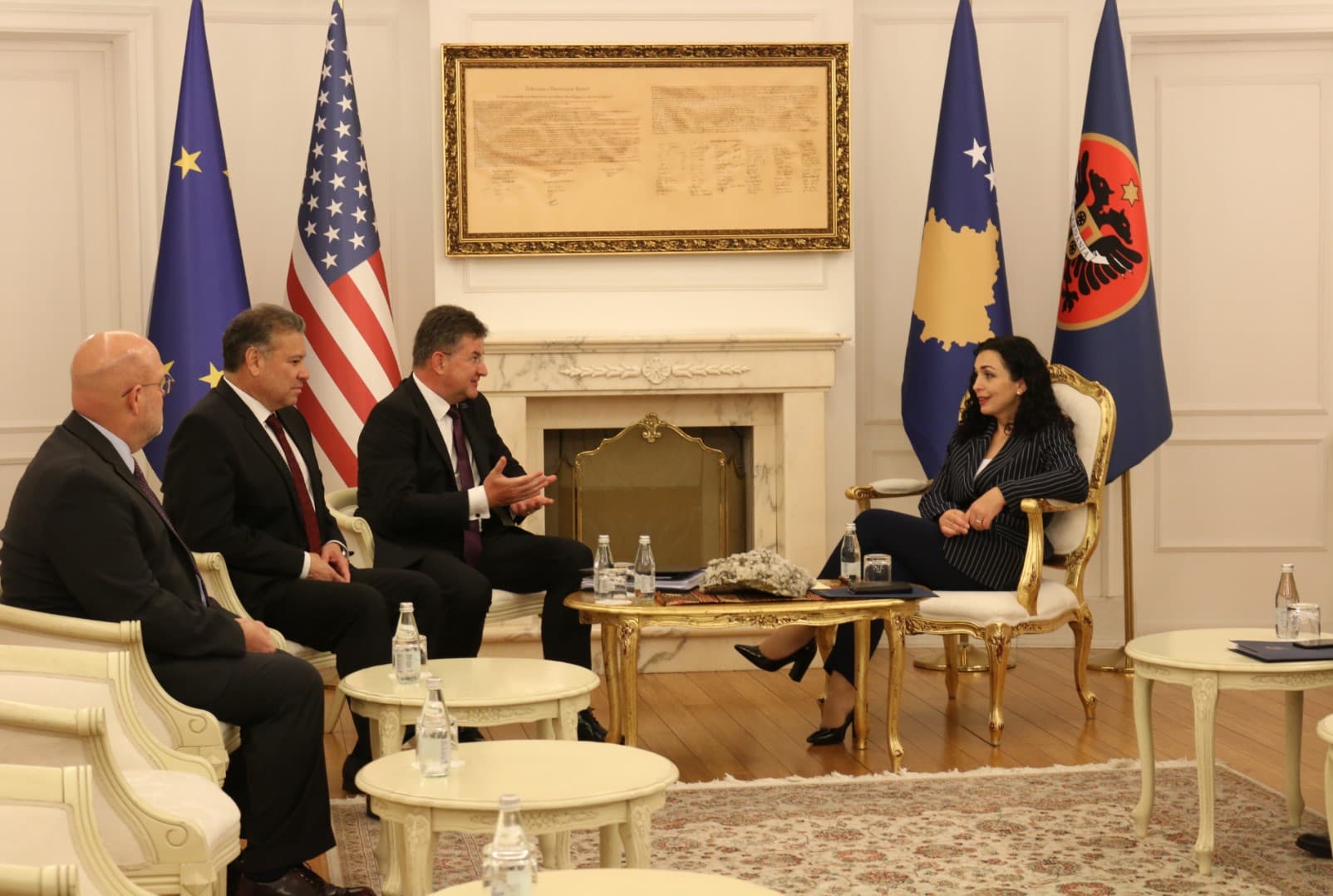 Osmani se sastala sa Lajčakom i Eskobarom: Kosovo nikada nije doprinijelo tenzijama