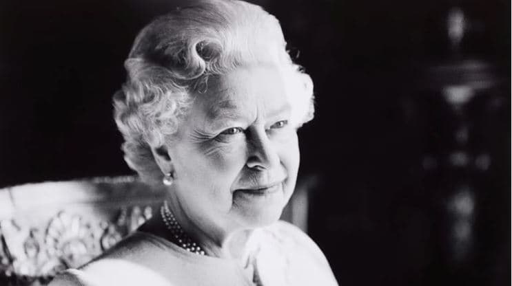 Evo šta se događalo u sobi dok je kraljica Elizabeta II umirala