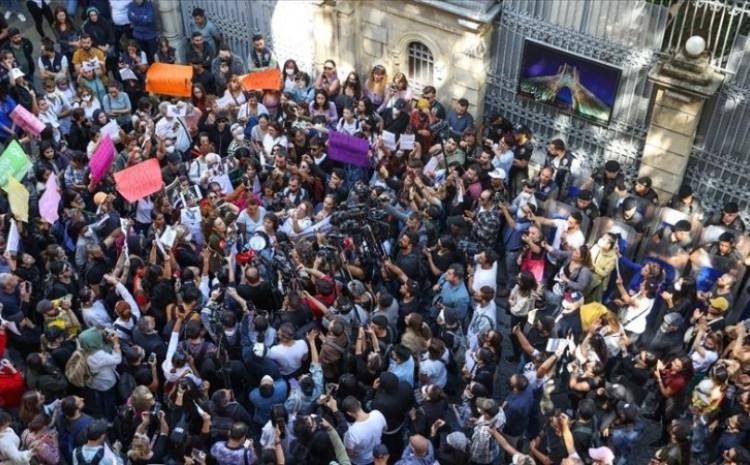 Nastavljeni protesti u Iranu: Najmanje 83 osobe poginule, među njima i djeca