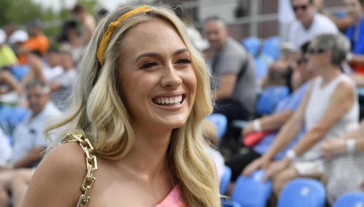 Albina Grčić istakla atribute i dobila komplimente