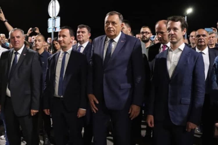 Princ Filip: Dodik ima želju da pomogne u zaštiti nasljeđa dinastije Karađorđević