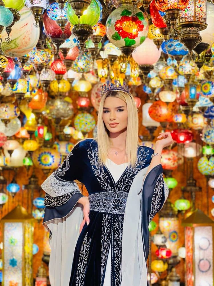 Halidova snaha osvaja modne piste: Lice Maje Muslimović će krasiti bilborde širom Evrope
