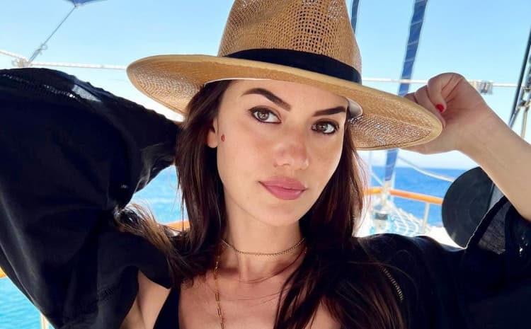 Fahrije Evdžen objavila nove fotografije: Trudnički stomak u prvom planu