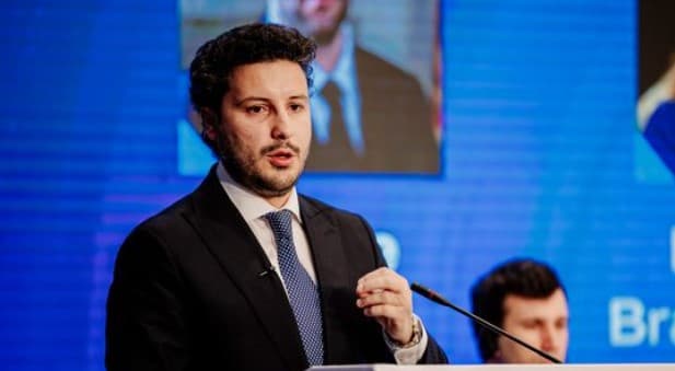 Abazović: Naše misli i molitve su sa porodicama preminulih i prijateljskim ljudima Turske