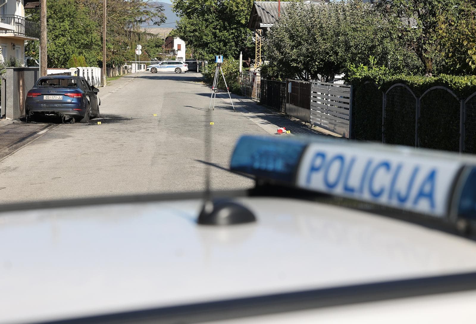 Djed autom pregazio dijete (1), komšije u šoku: Nedavno mu preminula žena, unuke je obožavao