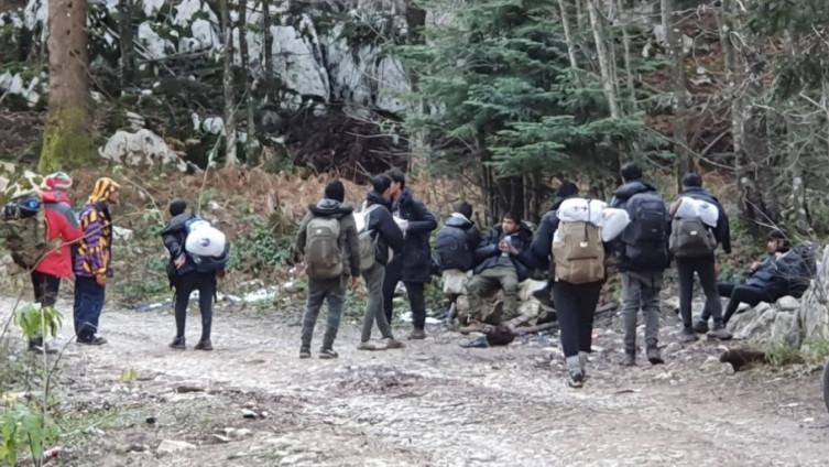 Na području Zvornika spriječeno krijumčarenje osam migranata iz Pakistana