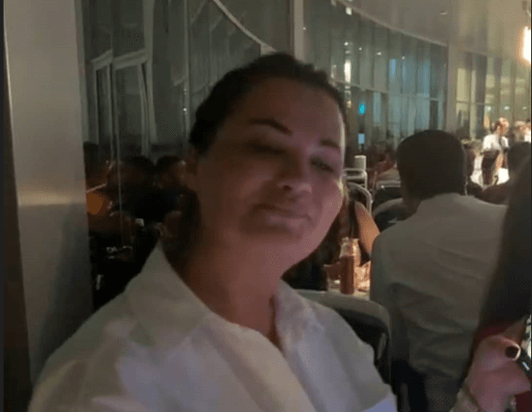 Spektakl za Janu u Dubaiju: Ovako gori torta od dolara