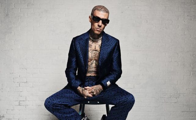 Travis Barker novom fotografijom pokrenuo glasine o svom čudnom fetišu