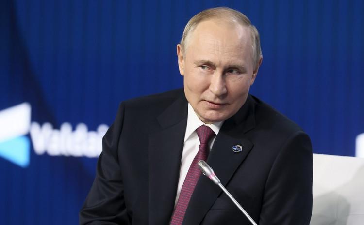 Putin: Rusija ne prekida sporazum o izvozu žitarica, nego ga suspendira