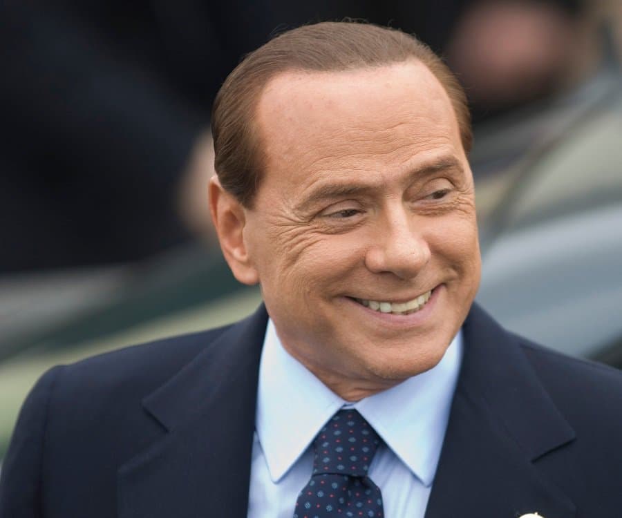 Silvio Berluskoni oslobođen optužbe za mito