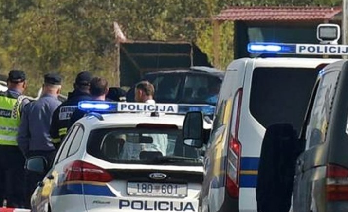Zadarski policajci zaustavili 28-godišnjaka u Porscheu, imao 113 grama kokaina