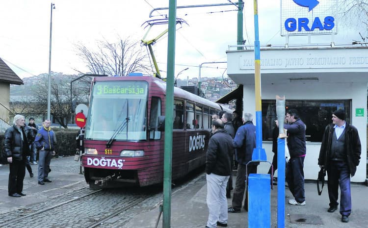 Nezaposlene osobe, do kraja mjeseca mogu predati dokumentaciju za izradu elektronskih karata