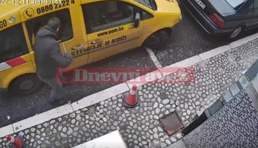 Video / Pogledajte kako su lopovi, muškarac i žena, obili automobil i ukrali alat usred bijela dana!