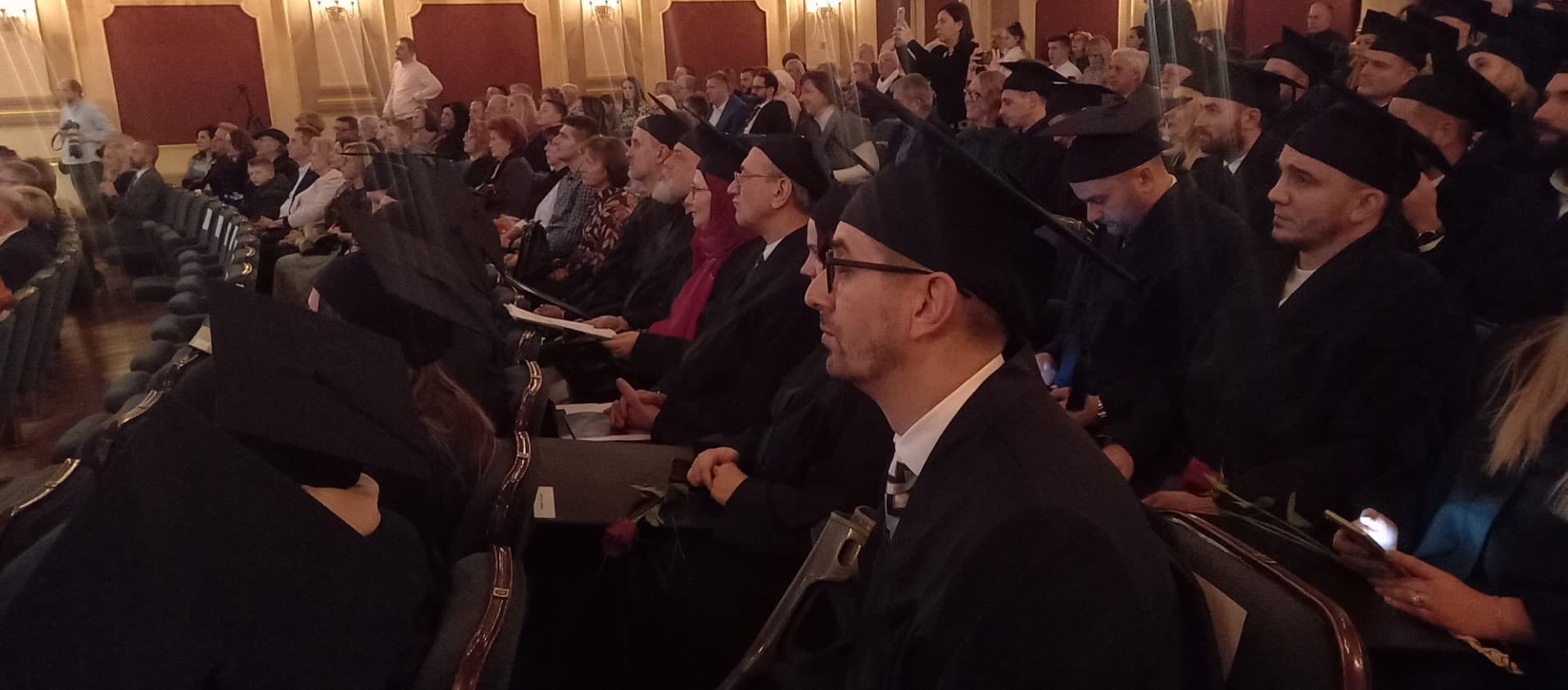 "Avaz" na licu mjesta: Održana promocija 47 doktora nauka Univerziteta u Sarajevu