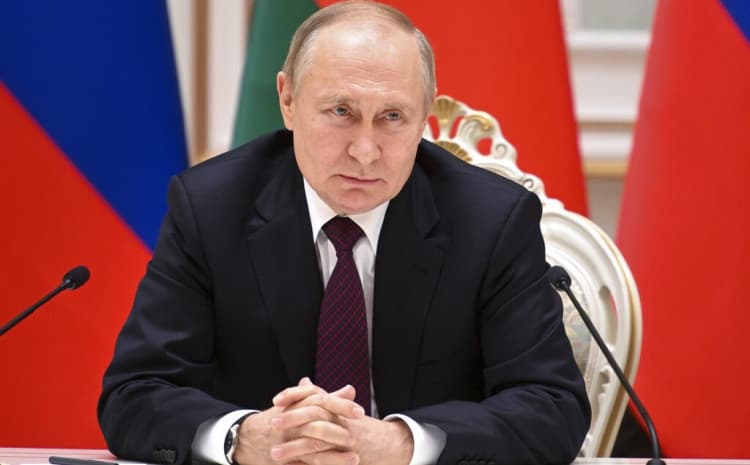 Kremlj objavio kome će Putin čestitati Novu godinu: Erdoan, Vučić, Berluskoni će dobiti čestitke, za razliku od Bajdena, Makrona...