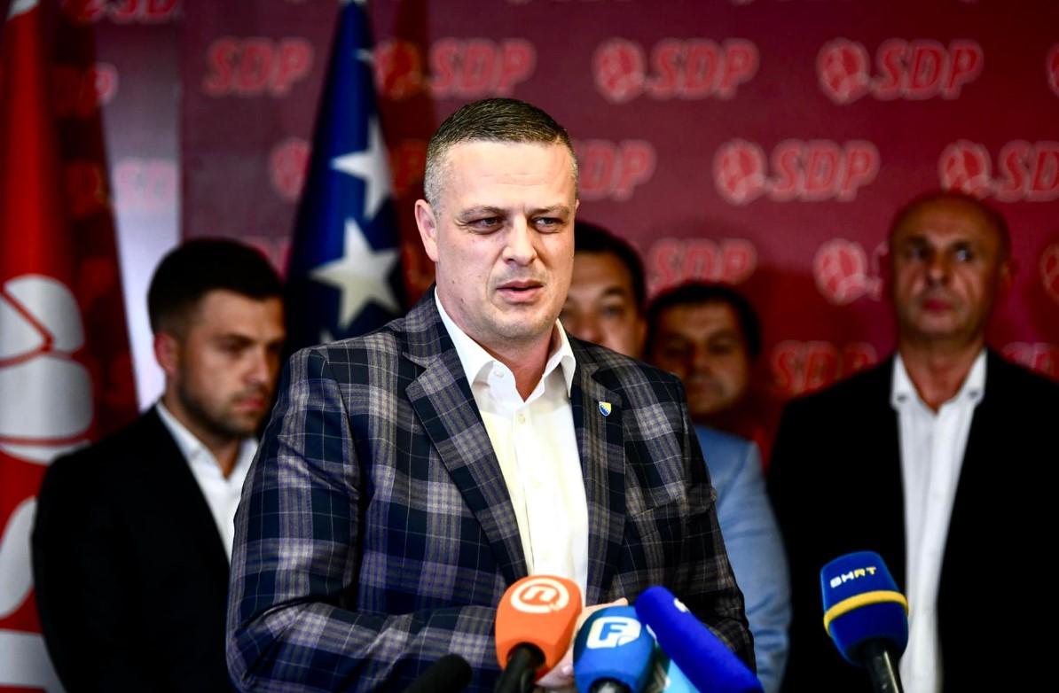 Mijatović: Šutim još malo a onda istina svidjela vam se ili ne