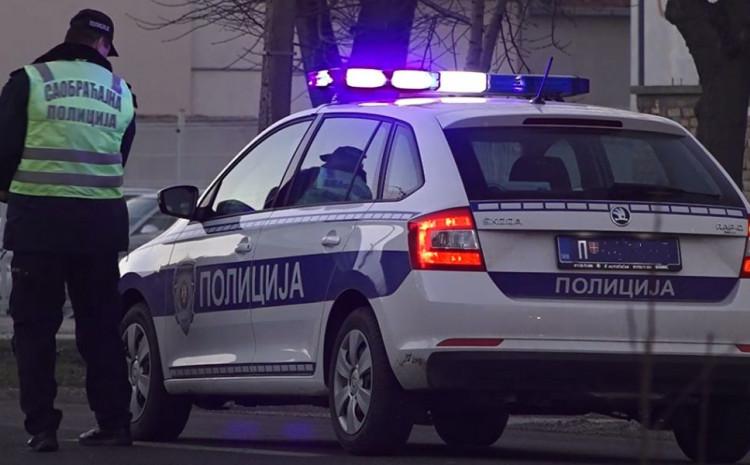 Sin detaljno opisao očevo mučenje u novogodišnjoj noći: Zapalio im auto, pa snahu ošamario