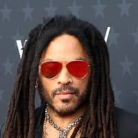 VIDEO Lenny Kravitz do suza nasmijao fanove, objavio u čemu trenira u teretani