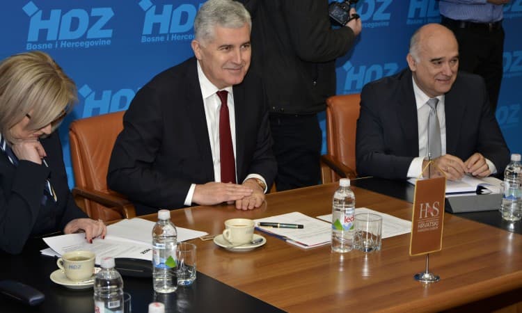Dnevni avaz